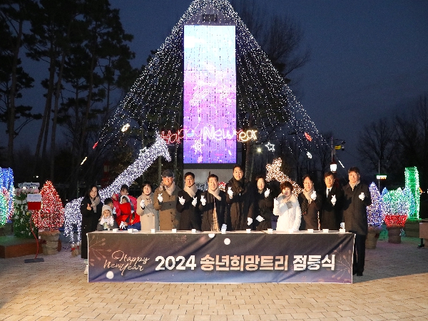 2024 ۳Ʈ 