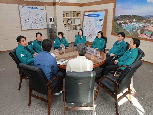 �ѱ����ڿ����� �������� �湮